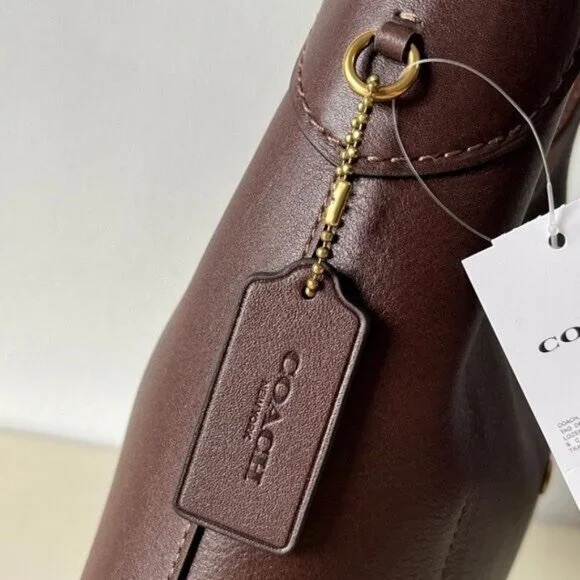 Coach Dark Brown Leather Shoulder Bag🐋🦈 - Picture 3 of 6